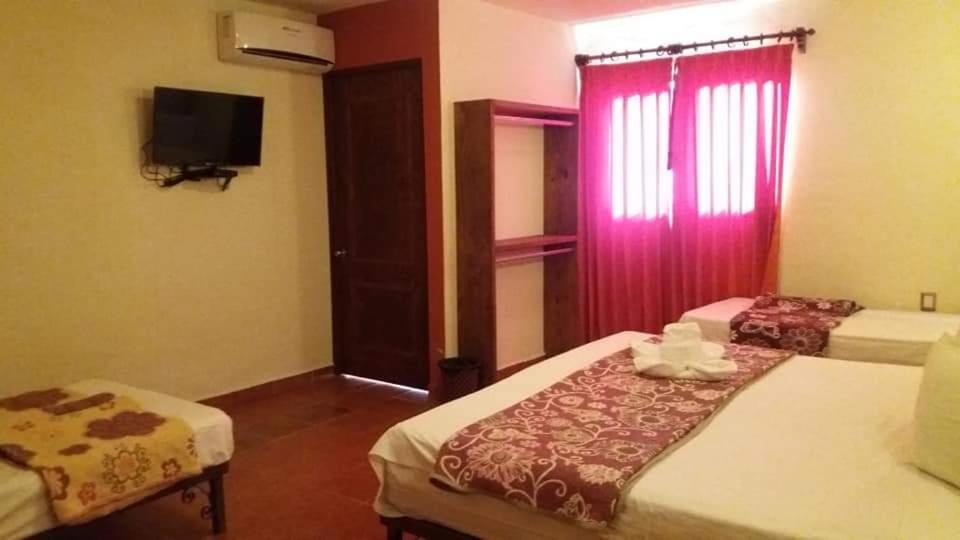 Hotel Maya 2012 Amacuzac المظهر الخارجي الصورة